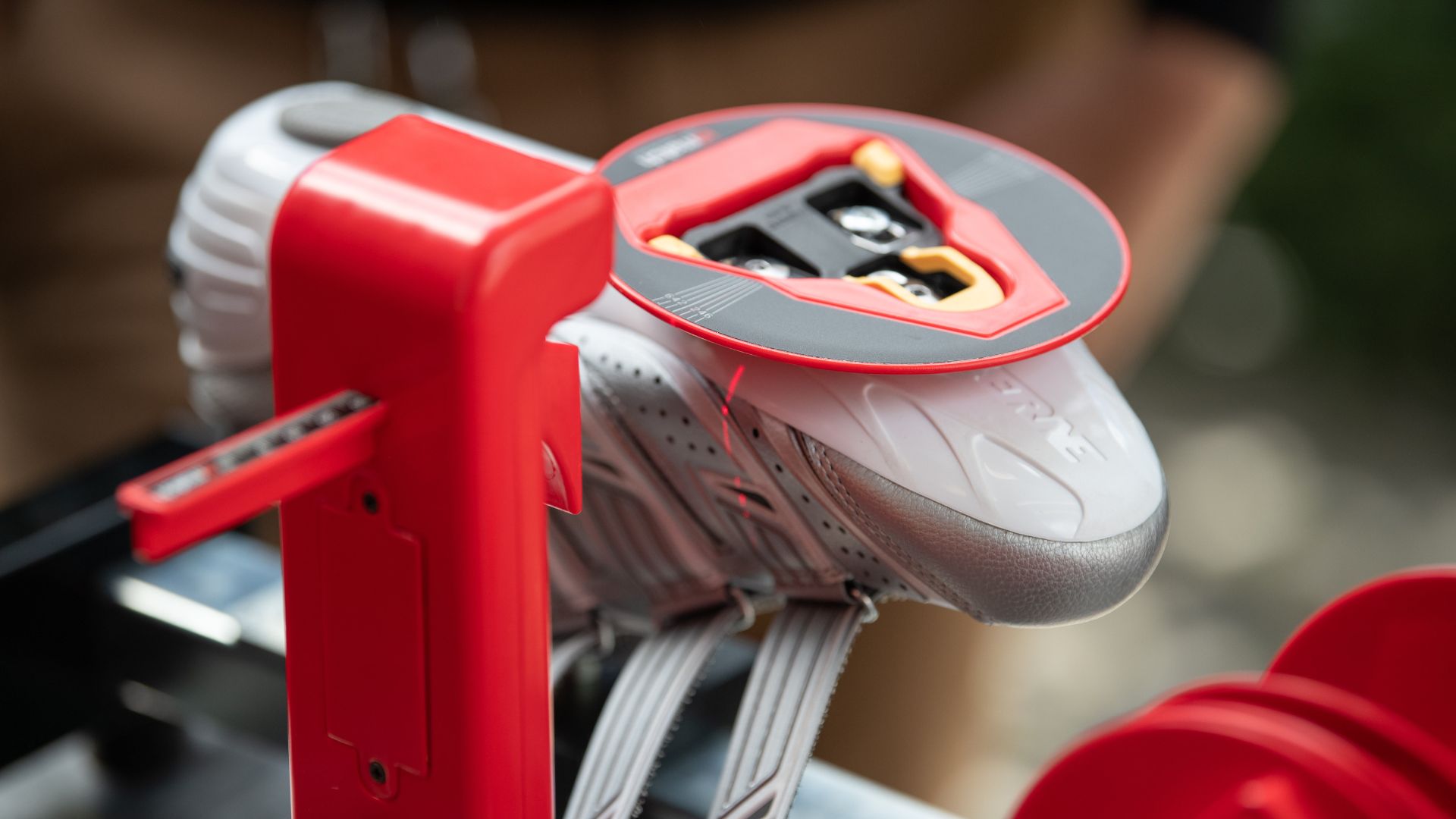 How to Secure Shoes and Cleats Correctly - idmatch